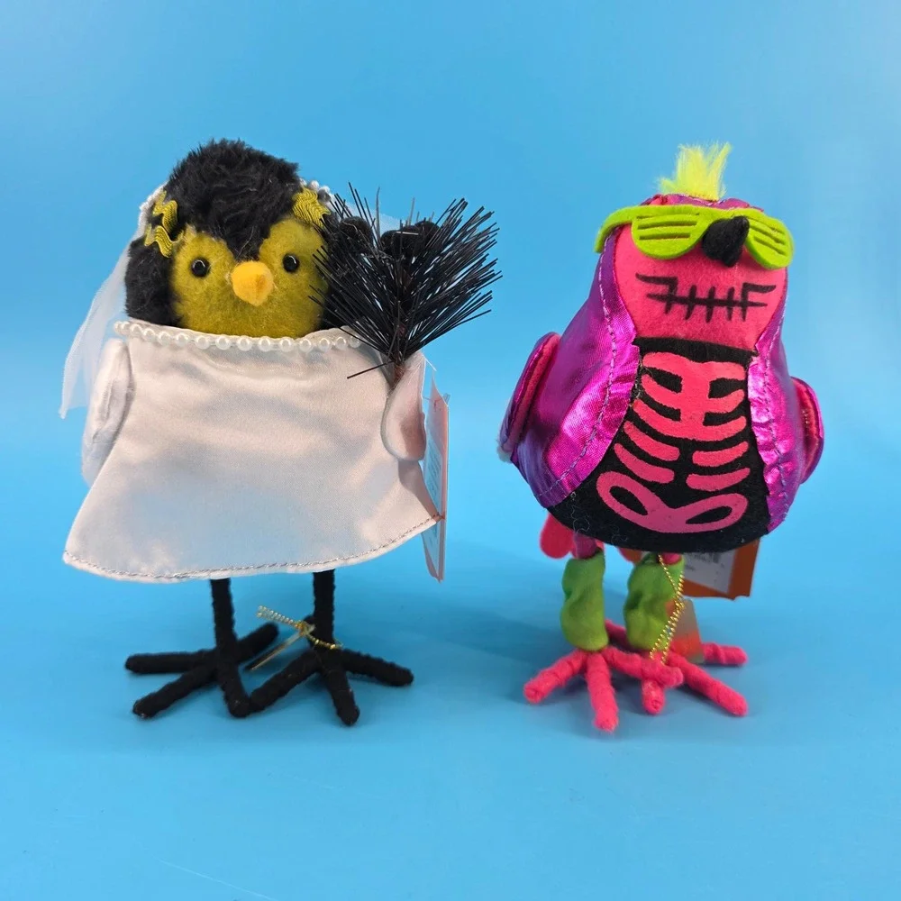Hyde & EEK 2023 Halloween Birds Freda Bride and 2024 Glitters Skeleton
